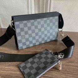 Louis Vuitton GASTON WEARABLE WALLET replica