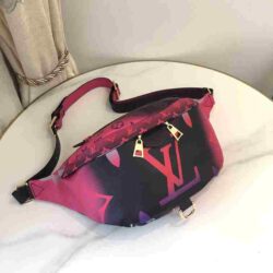 Louis Vuitton DISCOVERY BUMBAG PM replica