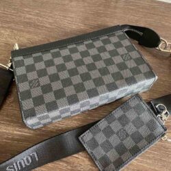 Louis Vuitton GASTON WEARABLE WALLET replica