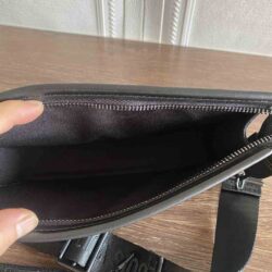 Louis Vuitton GASTON WEARABLE WALLET replica