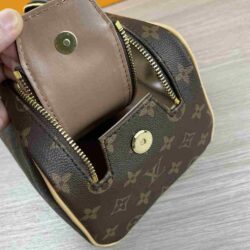 Louis Vuitton DOPP KIT TOILET POUCH replica