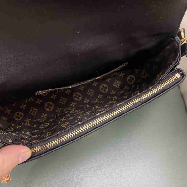 Louis Vuitton SWING replica