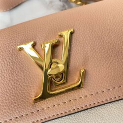 Louis Vuitton LOCKME TENDER replica