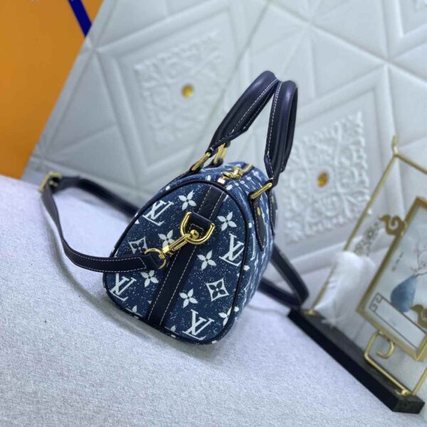 Louis Vuitton SPEEDY BANDOULIÈRE 20 Monogram Denim replica