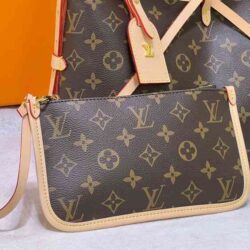 Louis Vuitton CARRYALL PM replica