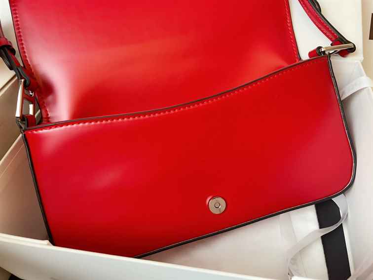 Prada Brushed Leather Prada Femme Bag replica