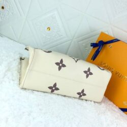 Louis Vuitton Onthego MM Shoulder Crossbody replica