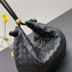 Bottega Veneta Turn Pouch replica