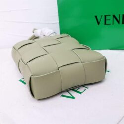 Bottega Veneta Mini Cassette Tote Bag replica