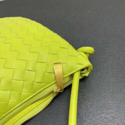 Bottega Veneta Turn Pouch replica