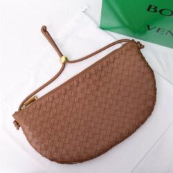 Bottega Veneta Large Turn Pouch replica