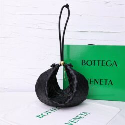 Bottega Veneta Large Turn Pouch replica