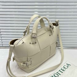 Bottega Veneta Arco Tool Tote Bag replica