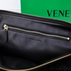 Bottega Veneta Large Turn Pouch replica