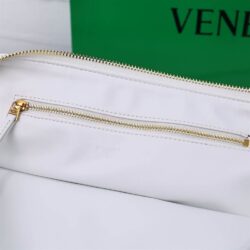 Bottega Veneta Large Turn Pouch replica