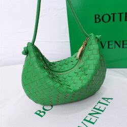 Bottega Veneta Large Turn Pouch replica