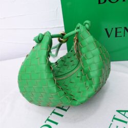 Bottega Veneta Large Turn Pouch replica