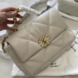 CHANEL Goatskin Quilted Medium 19 Flap replica