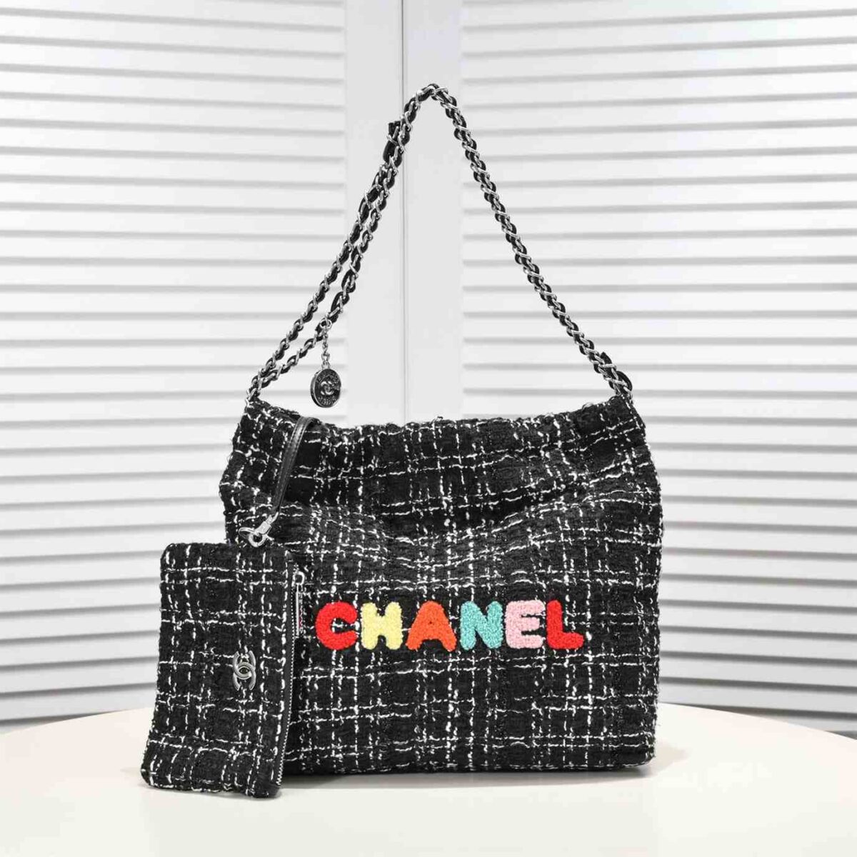 CHANEL 22 Handbag Wool Tweed replica