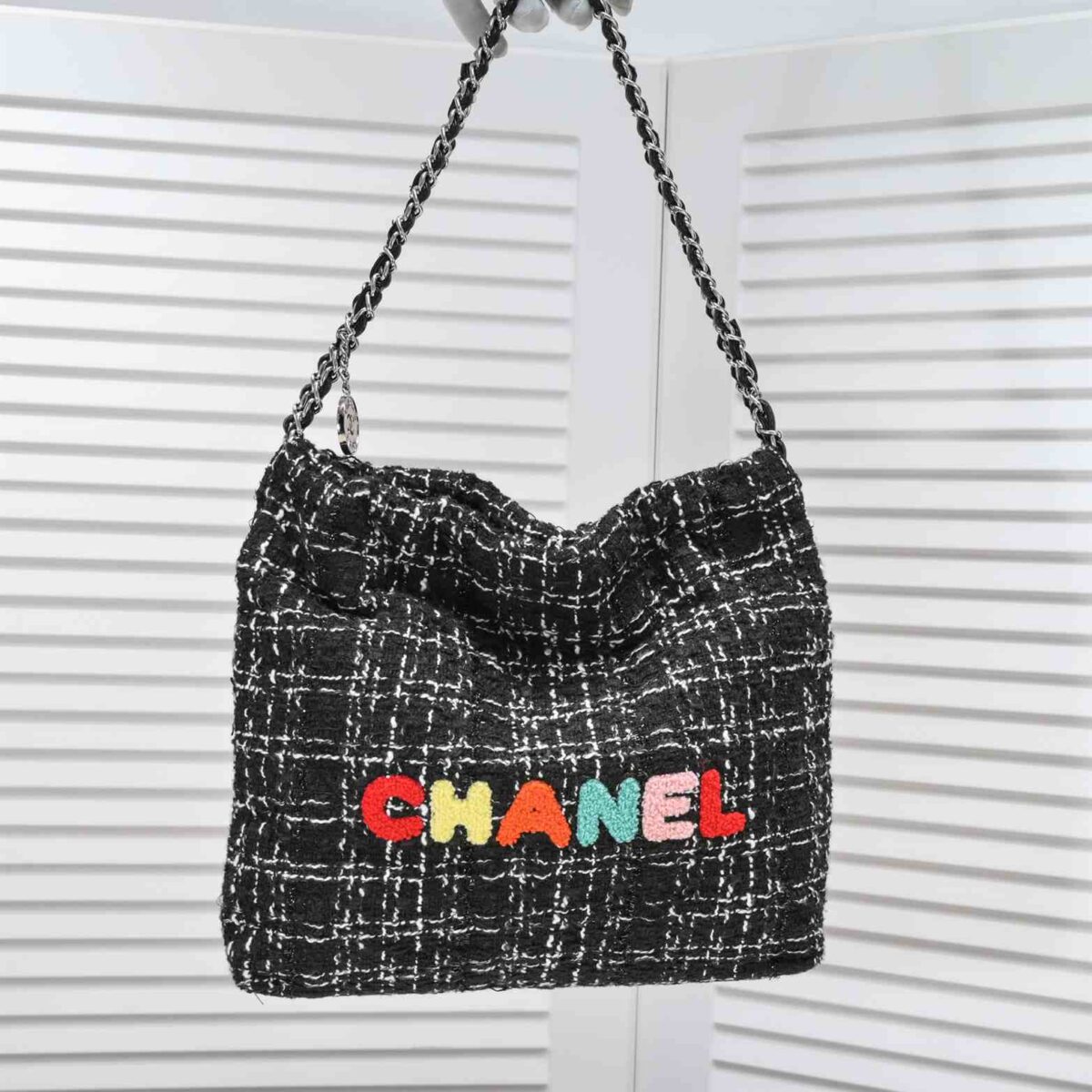 CHANEL 22 Handbag Wool Tweed replica