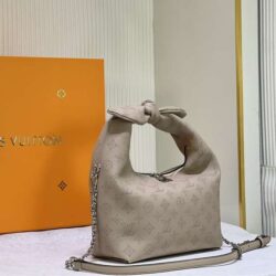 Louis Vuitton WHY KNOT PM replica