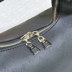 Louis Vuitton WHY KNOT PM replica