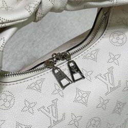 Louis Vuitton WHY KNOT PM replica