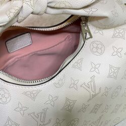 Louis Vuitton WHY KNOT PM replica