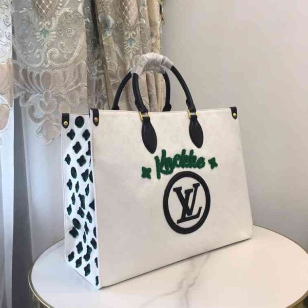 Louis Vuitton ONTHEGO RESORT GM BAG replica