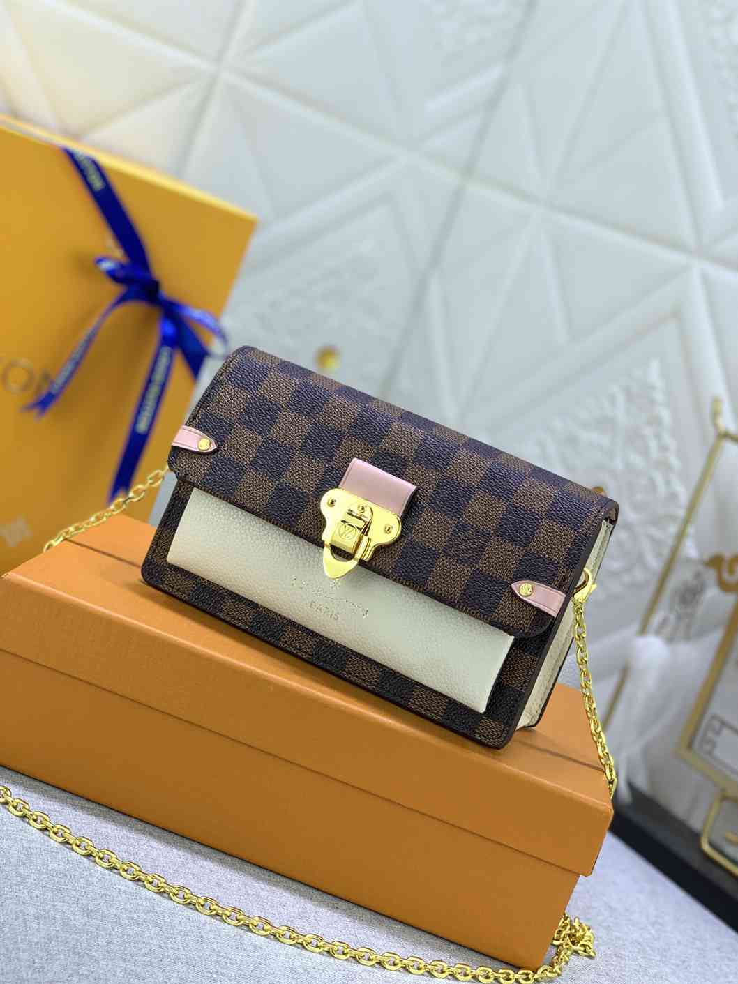 Louis Vuitton VAVIN CHAIN WALLET Damier Canvas replica