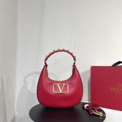 Valentino Garavani STUD SIGN CALFSKIN HOBO BAG replica