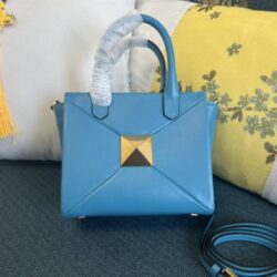 Valentino Garavani SMALL ONE STUD NAPPA HANDBAG replica