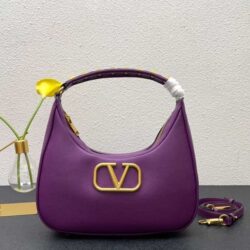 Valentino Garavani STUD SIGN CALFSKIN HOBO BAG replica