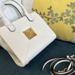 Valentino Garavani SMALL ONE STUD NAPPA HANDBAG replica