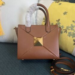 Valentino Garavani SMALL ONE STUD NAPPA HANDBAG replica