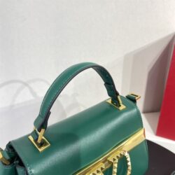 Valentino Garavani ROCKSTUD ALCOVE LEATHER BAG replica