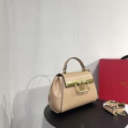 Valentino Garavani ROCKSTUD ALCOVE LEATHER BAG replica