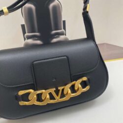 Valentino Garavani VLOGO CHAIN SHOULDER BAG replica