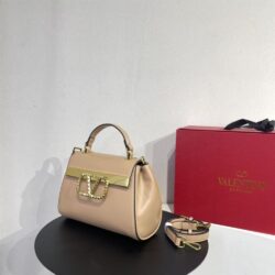 Valentino Garavani ROCKSTUD ALCOVE LEATHER BAG replica