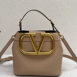 Valentino Garavani Supervee Top-Handle Bag replica