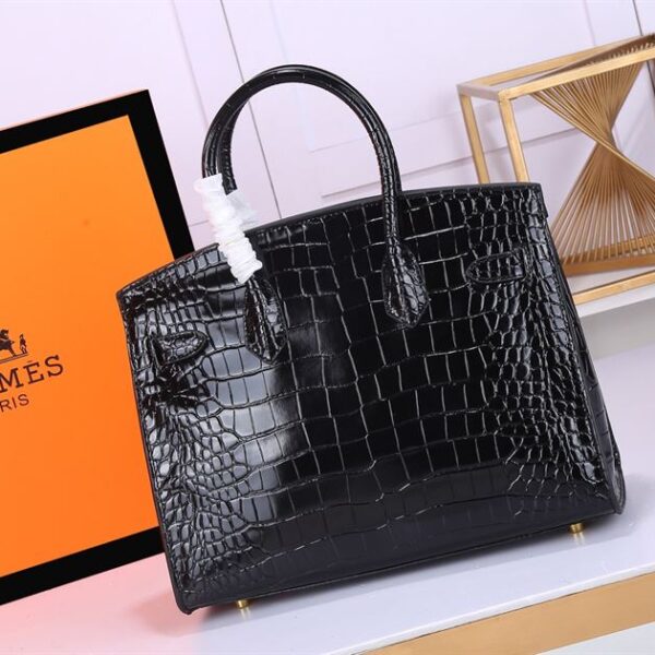 Hermès Birkin 30 Black Shiny Porosus Croc replica