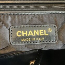 Chanel 22 Small Shiny Calfskin & Gold-Tone Metal