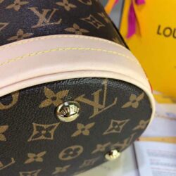 Louis Vuitton MONOGRAM CANVAS PETIT BUCKET BAG