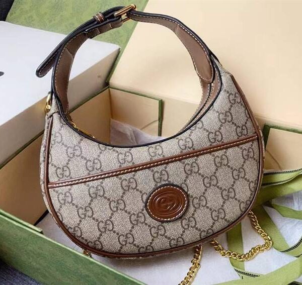 Gucci Half-moon-shaped mini bag