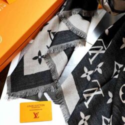 Louis Vuitton Classic Monogram Scarf