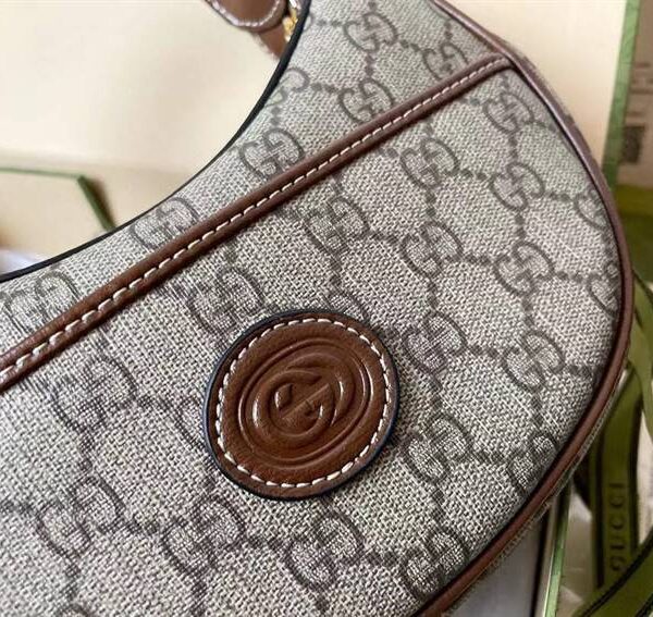 Gucci Half-moon-shaped mini bag