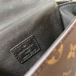 Louis Vuitton Steamer Wearable Wallet replica