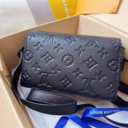 Louis Vuitton Steamer Wearable Wallet replica