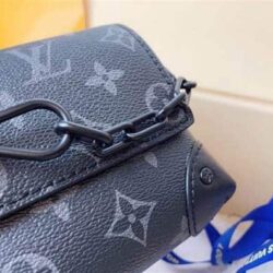 Louis Vuitton Steamer Wearable Wallet replica