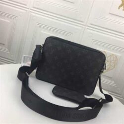 Louis Vuitton Trio Messenger Calf Leather replica